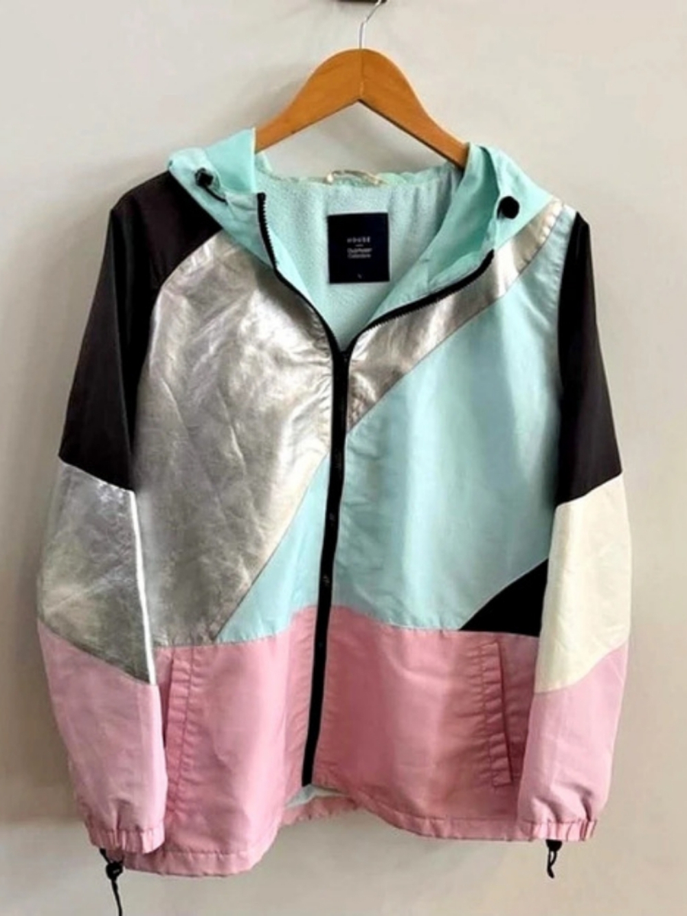 HOUSE Color Block Hooded Windbreaker Size Large.